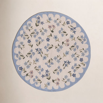 Hand-Tufted Wool Floral Outdoor Rug