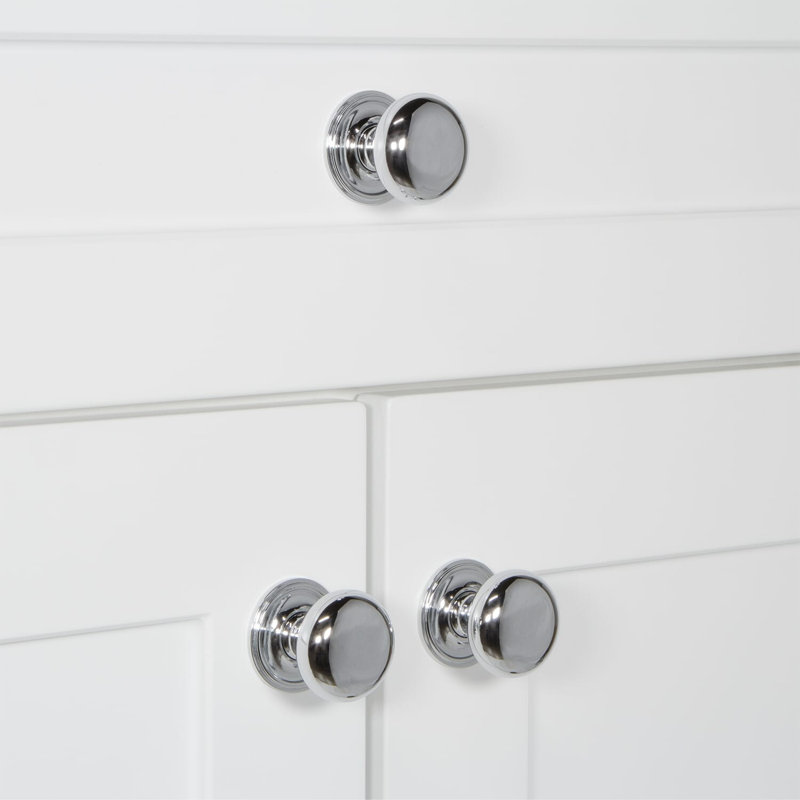 Fifth Avenue Round Knob, Bright Chrome