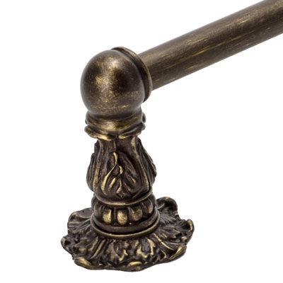 Acanthus 24 inches c.c. {approximately} towel bar Renaissance style with 5/8 smooth center in Antique Brass