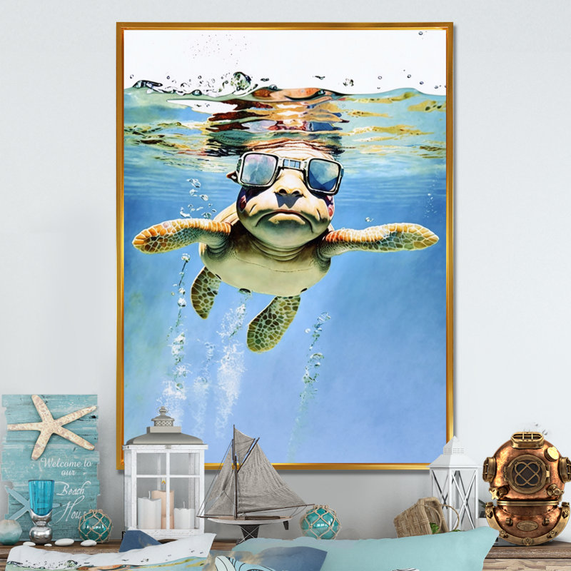 Tortue avec des lunettes dans l'océan I - reproduction sur toile, L 12 po x H 20 po, Toile avec cadre flottant or