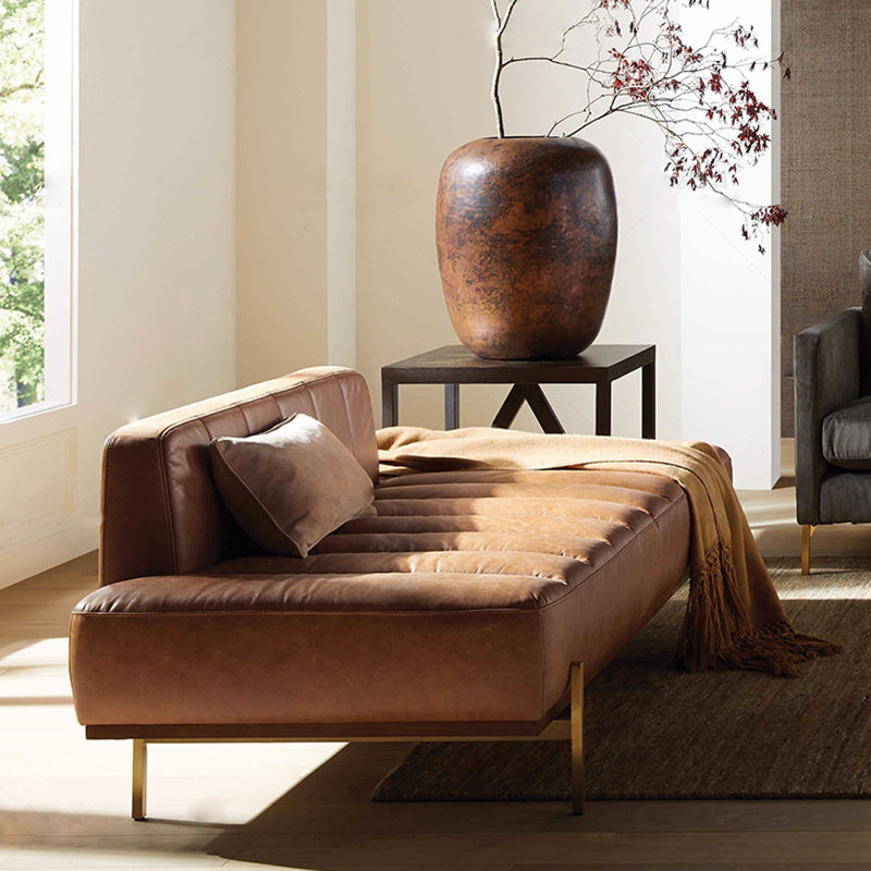 Chaise de luxe minimaliste, Similicuir brun