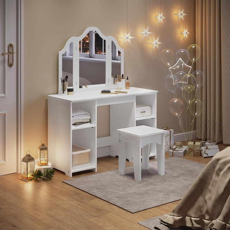 Petronilla Dressing Table with Mirror