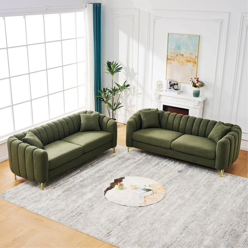 Canapé moderne avec assise profonde, pieds en métal pour un confort ultime