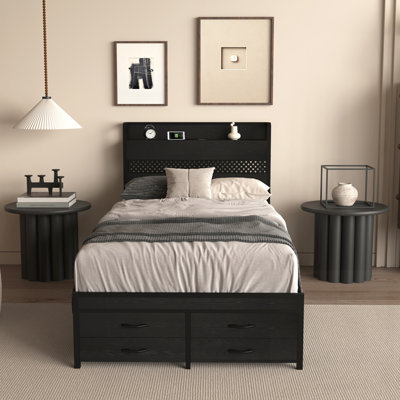 Structure de lit plateforme en métal avec tiroirs de rangement, lumières DEL et station de charge pour une efficacité accrue dans la chambre à coucher