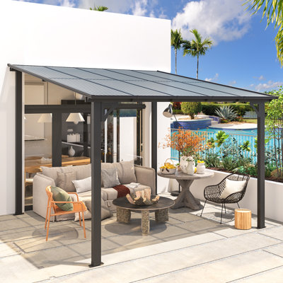 Pergola en aluminium avec auvent