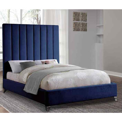 Upholstered Velvet Bed