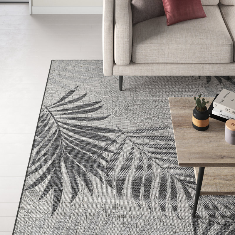 Ablie Floral Indoor / Outdoor Rug, Rectangle 6'7" x 9'