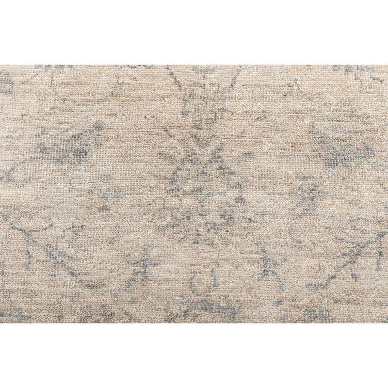 Handmade Silk and Wool Oriental Area Rug, Rectangle 6' x 9'