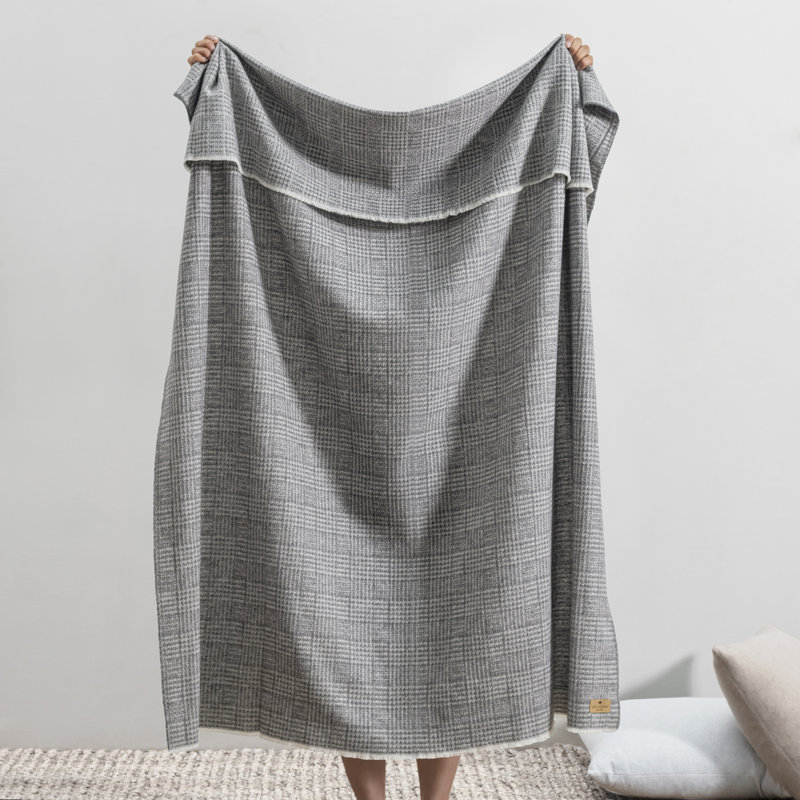 Sutton Plaid Throw,  Charcoal Houndstooth