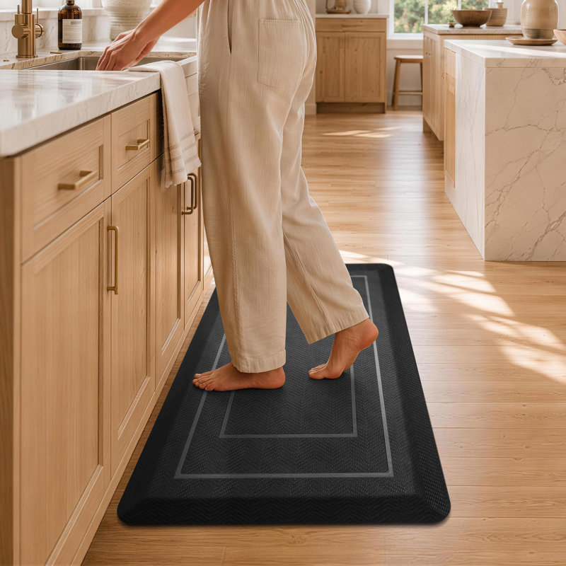 Tapis de cuisine en mousse à haute densité, imperméable et antidérapant 9/10 po, L 32 po x l 20 po, Noir