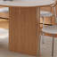 Table de salle à manger moderne à base en bois massif-106473898