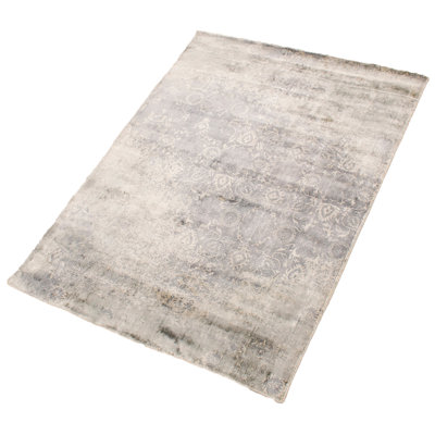 Suazo One-of-a-Kind 5'3" X 7'4" 2010s Viscose Area Rug in