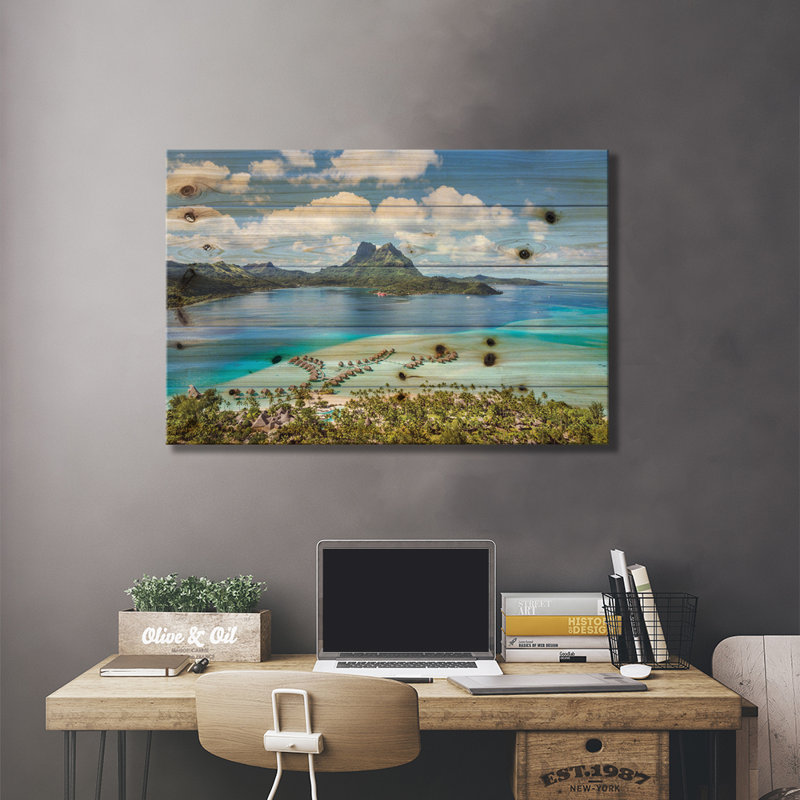 «Bora Bora Island, French Polynesia I» par Matteo Colombo - impression sur bois sans cadre, L 26 po x H 18 po