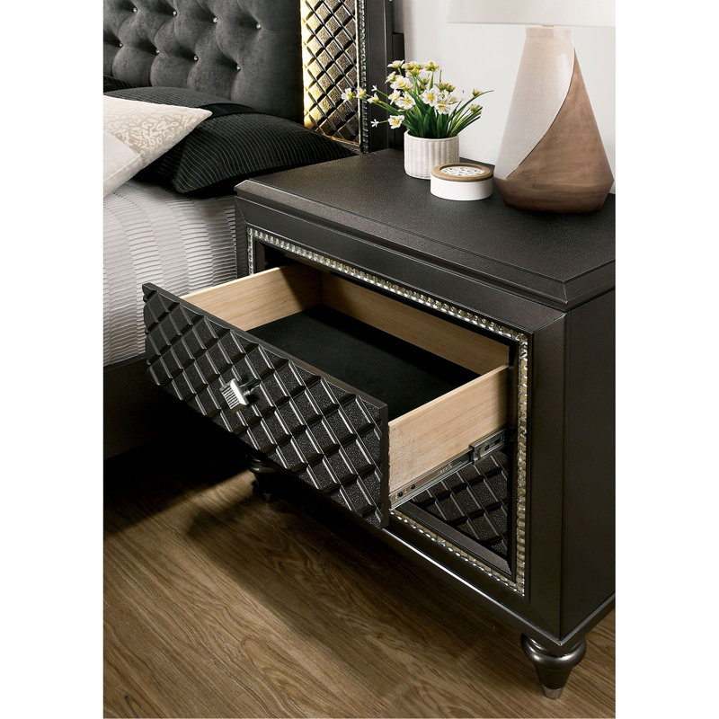 Table de chevet 2 tiroirs en bois avec texture de galets, gris métallique