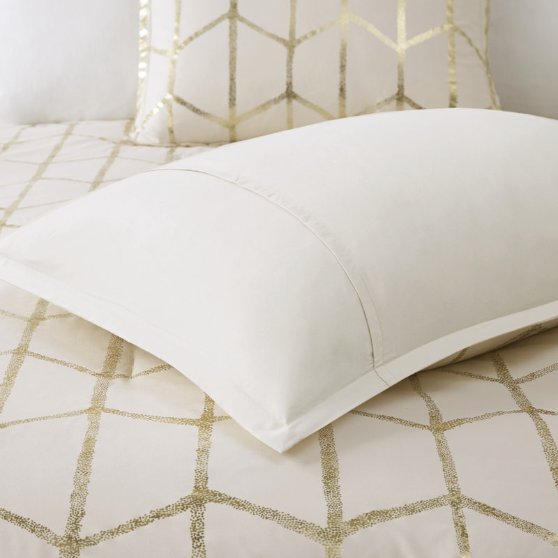 Blush and Gold Microfiber Full Bedspread Set