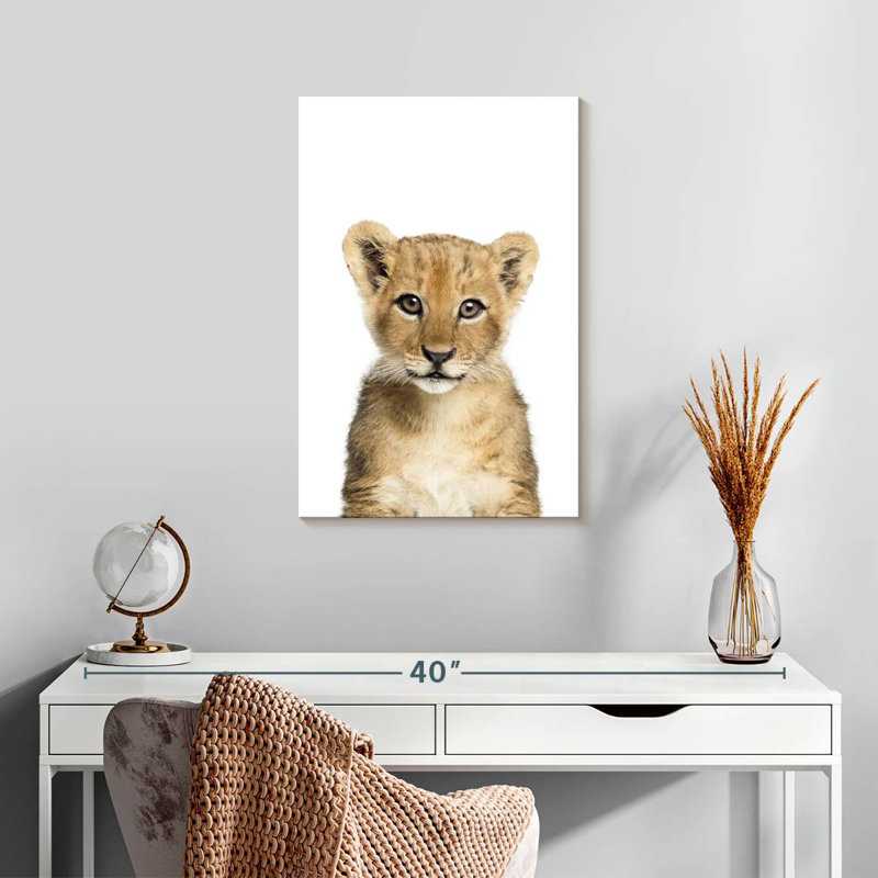 Adorable bébé lion Brampt, H 24 po x l 16 po