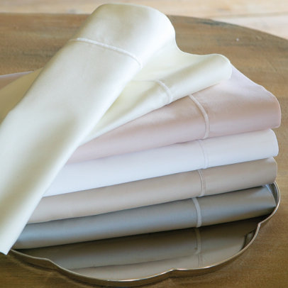 Soprano 420 Thread Count Egyptian-Quality Cotton Sateen Fitted Sheet, Twin XL Fitted Sheet, Ivory