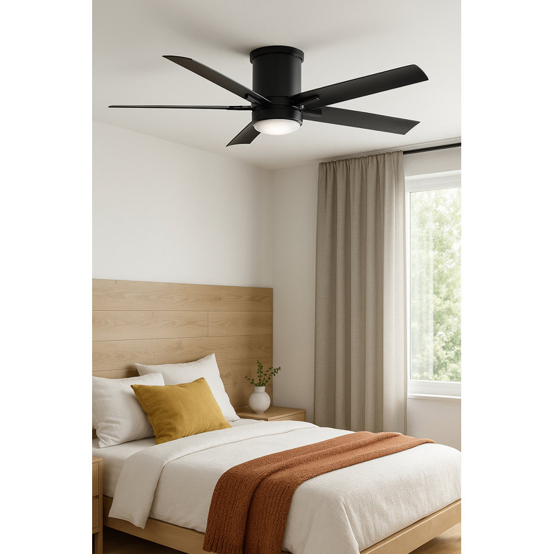 Ventilateur de plafond intelligent d'intérieur / extérieur de 52 po Vail avec DEL intégrée et télécommande Hiro, Noir mat