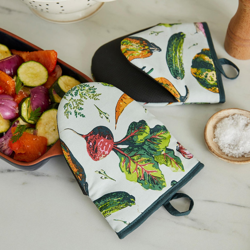 Ulster Weavers Vegetable Medley 100% Cotton Oven Mitt