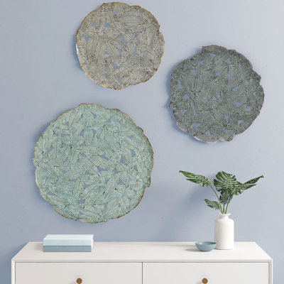 Textured Feather 3Piece Metal Disc Wall Decor Set