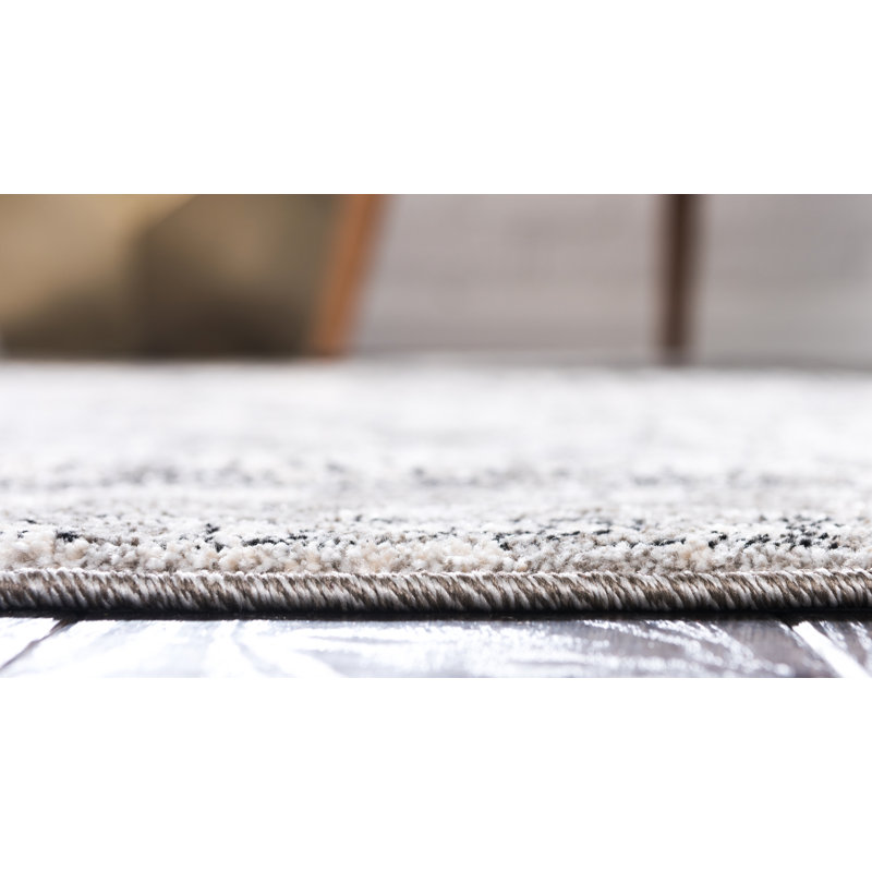 Godina Geometric Indoor Rug, Rectangle 2' x 3'1"