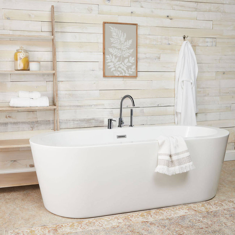 Baignoire de trempage autoportante en acrylique avec robinet 66 po. X 32 po. Marion