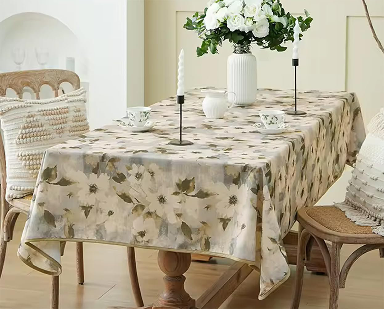 Red Barrel Studio® Kallai Rectangle Floral Polyester Blend Tablecloth ...
