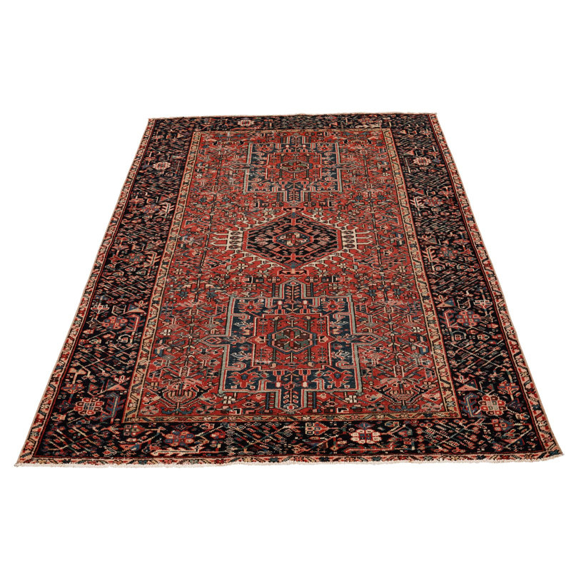 Tapis unique rouge / bleu 4 pi 5 po x 6 pi 3 po années 1990
