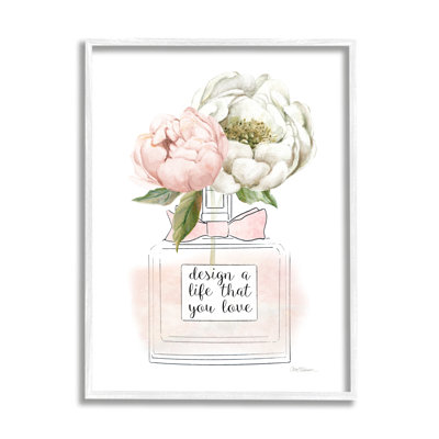 «Design Life You Love Sentiment Pink Floral Perfume» par Carol Robinson - peinture sur toile