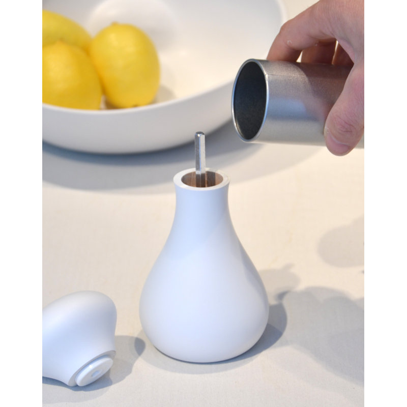 Brand Menahan No Power Source Required / Manual Salt & Pepper Shaker, Large (24 cm H x 8 cm W x 8 cm D), White
