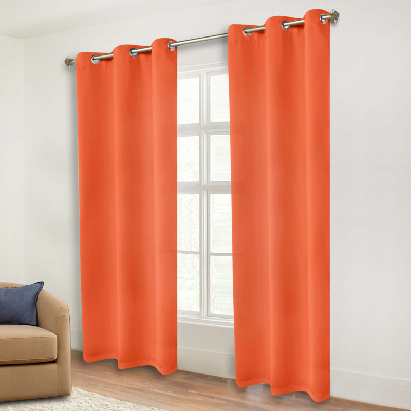 Paire de rideaux obscurcissant avec œillets Millendon, L 42 po x L 84 po, Rouille