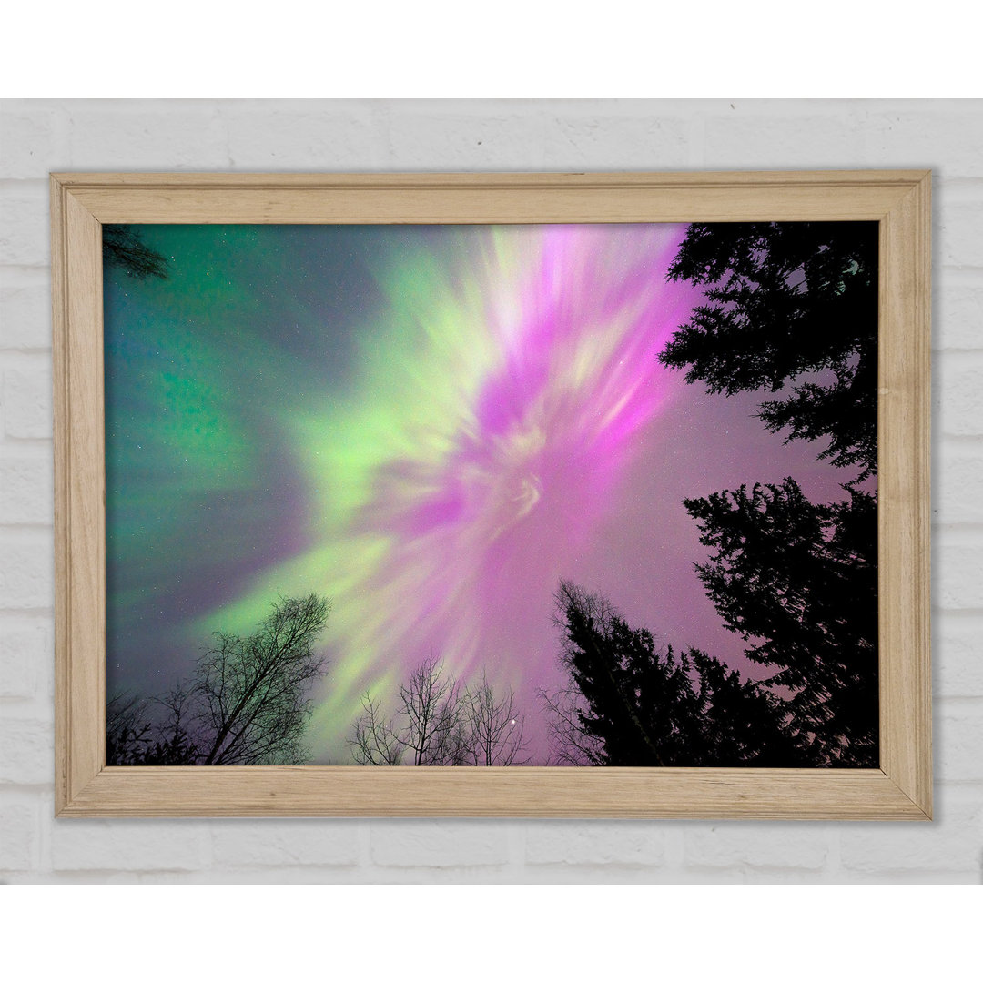 Gerahmtes Leinwandbild Northern Light Skies 2