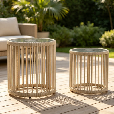 Ensemble de lampes de plancher et de tables basses gigognes à énergie solaire