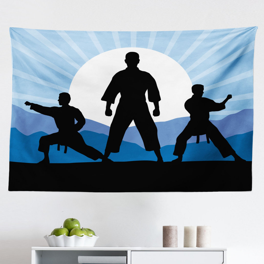 Wandteppich, Karate Männer Silhouetten Sun, Kung Fu, Sky Blue Grau