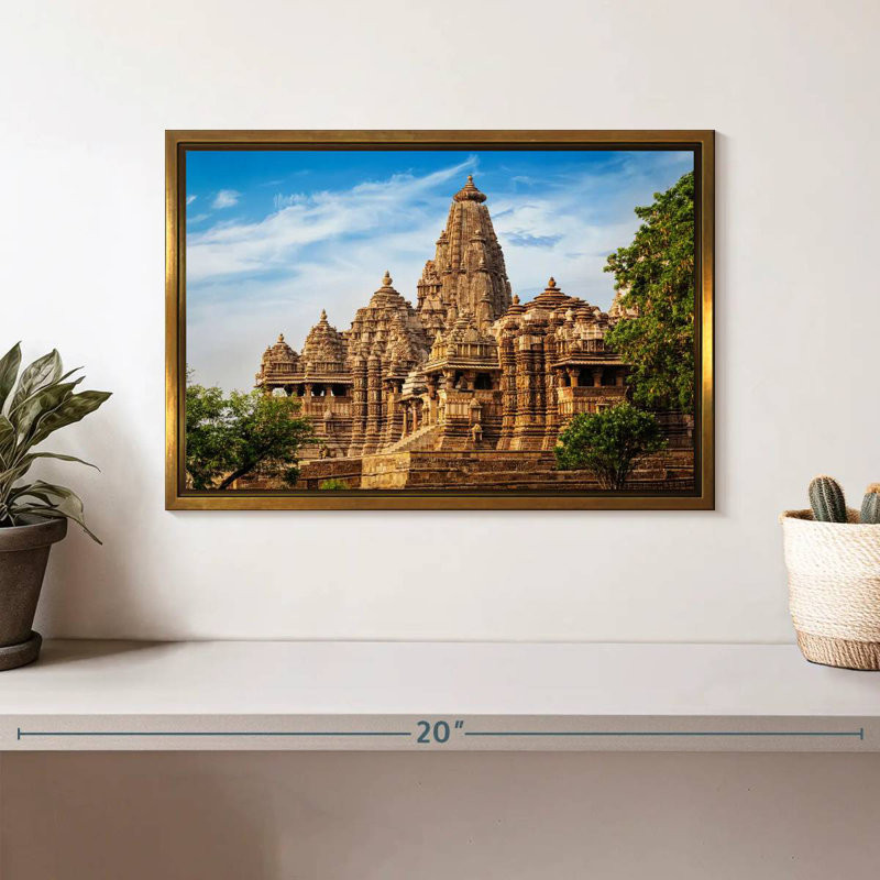 Ancien Kandariya Mahadeva, Cadre flottant doré, 13 po x 9 po