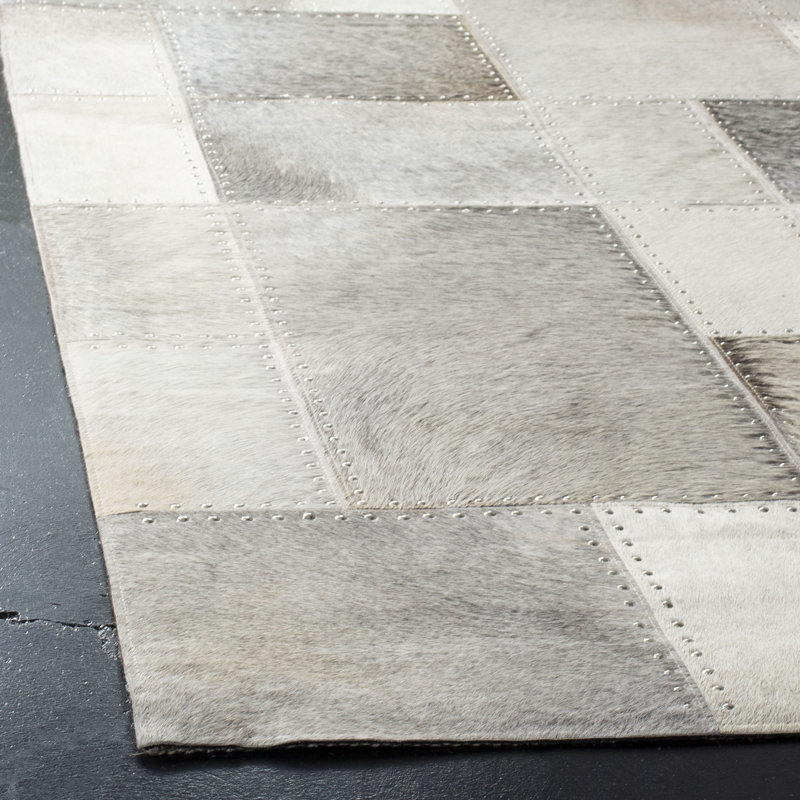 Geometric Handwoven Leather Rug with Studio Felt, Rectangulaire 3 pi x 5 pi