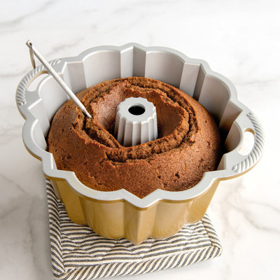 Nordic Ware Classic Cake Pan