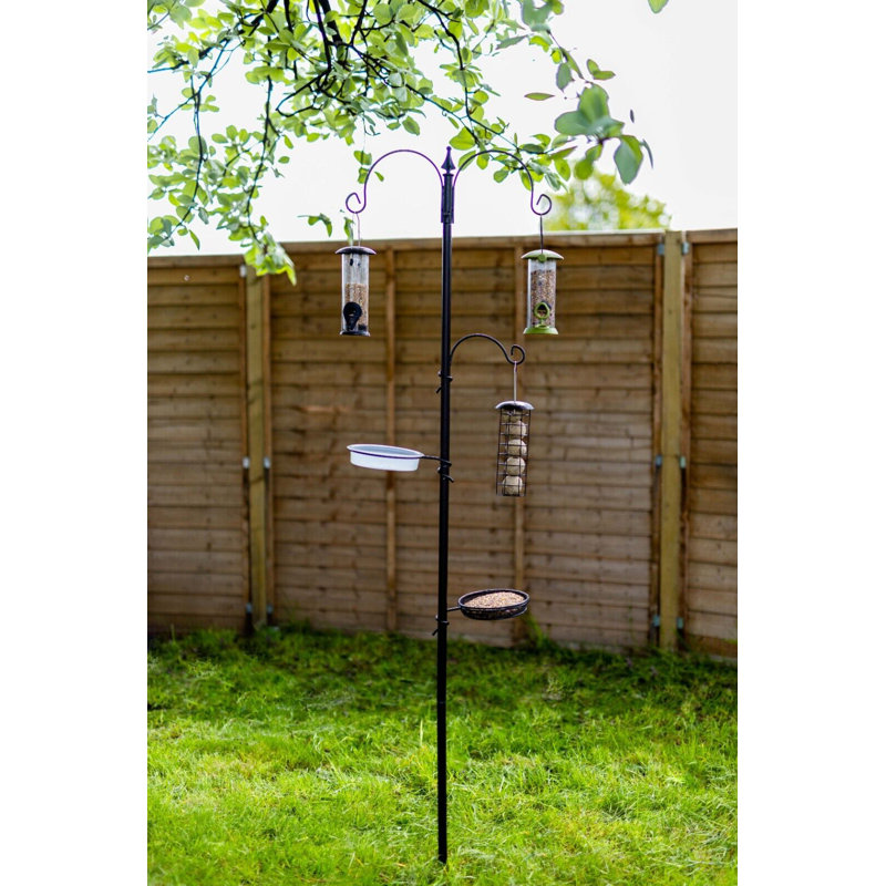 Haybridge Metal Pole Feeding Station