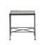 Table de bout en fer noir brossé noir pour l'extérieur, P 16,50 po x l 16,75 po, H 16 po, complète les chaises et les tables basses, l'assemblage requiert un look extérieur, convient à tout espace requis
