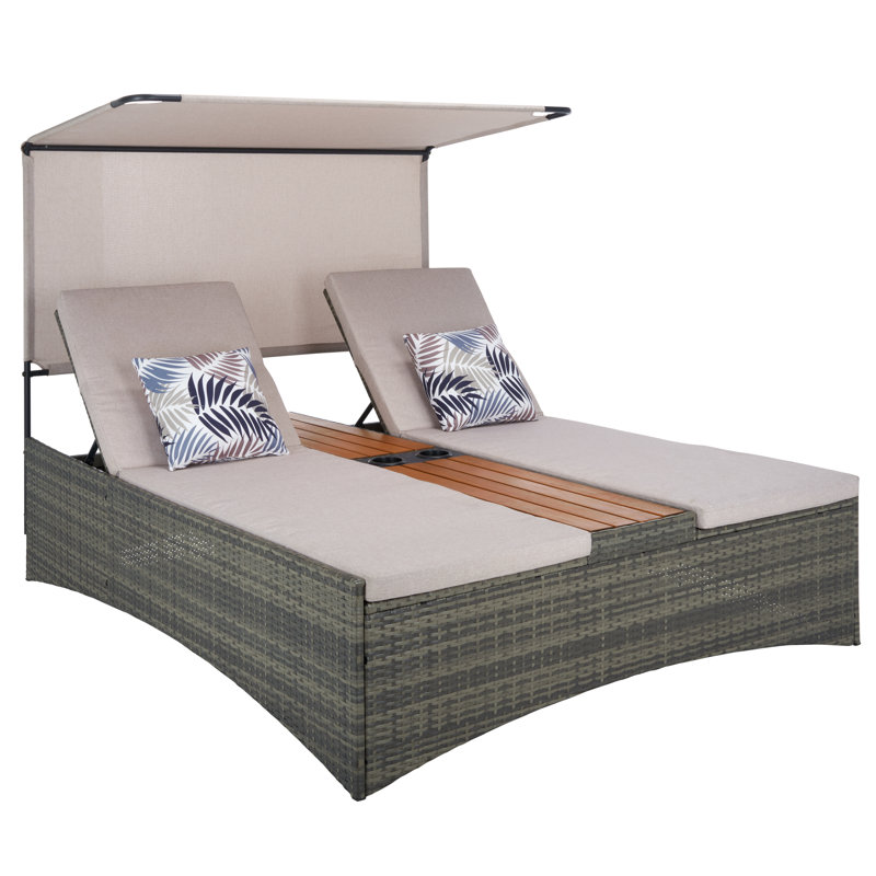 Adora Daybed
