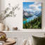 Tableau sur toile représentant une chaîne de montagnes enneigées surplombant un lac turquoise-1029869299