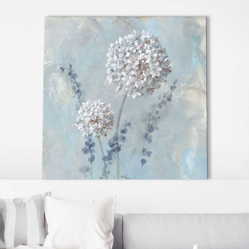 «Airy Blooms I» par Danhui Nai, Toile tendue, H 36 po x l 36 po x P 1,5 po