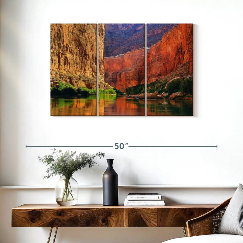 Gorge murale rouge Alvord, H 24 po x l 38 po