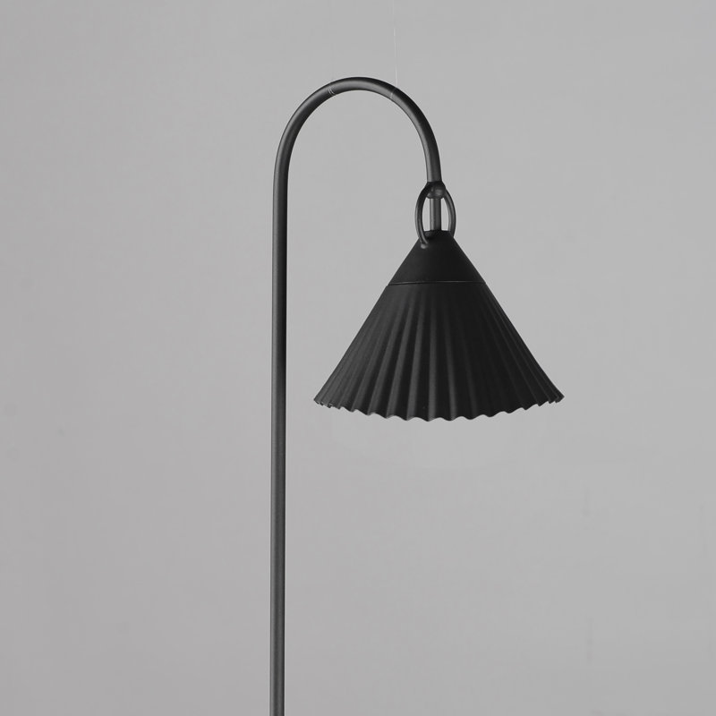 Odette Black Aluminum Pathway Light