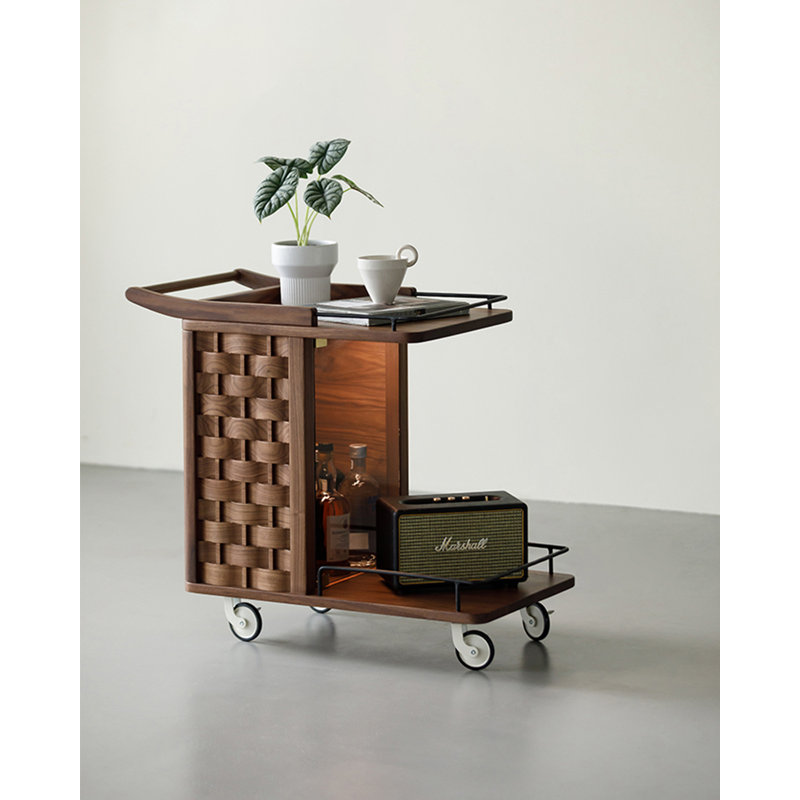 Table d'appoint roulante en bois tissé avec tablette de rangement, Bois naturel