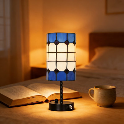 Lampe de table de style Tiffany avec ports USB-C et USB-A, commande tactile à intensité variable à 3 voies, abat-jour en verre coloré fabriqué à la main, comprend une ampoule DEL pour la chambre à coucher, le bureau ou le salon