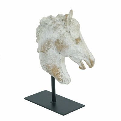 Crusaw Metal Concrete / Cement Garden Statue