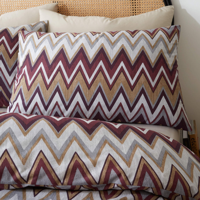 TYLER Cotton Blend Chevron Duvet Cover Set with Pillowcases, Purple, Super King Duvet Cover + 2 Standard Pillowcases