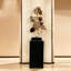 Sculpture d'art moderne en acier inoxydable noir et or rose de 173 cm (68,11 po).