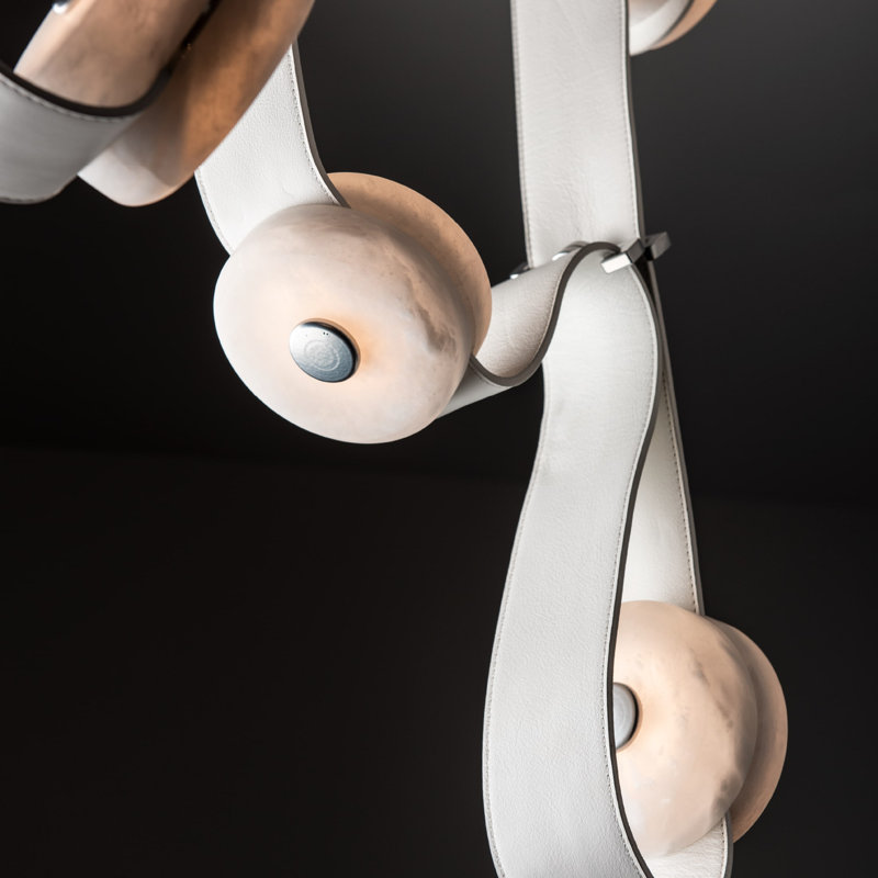 Luminaire suspendu moyen DEL SNAPS - Cuir, Argenté, Cuir blanc